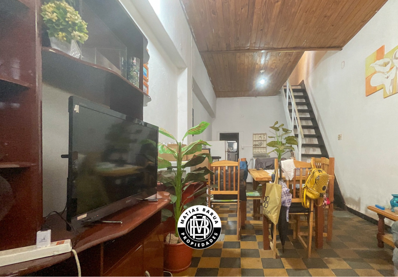 Terreno en venta en Villa Sarita, con construccion a Reciclar 