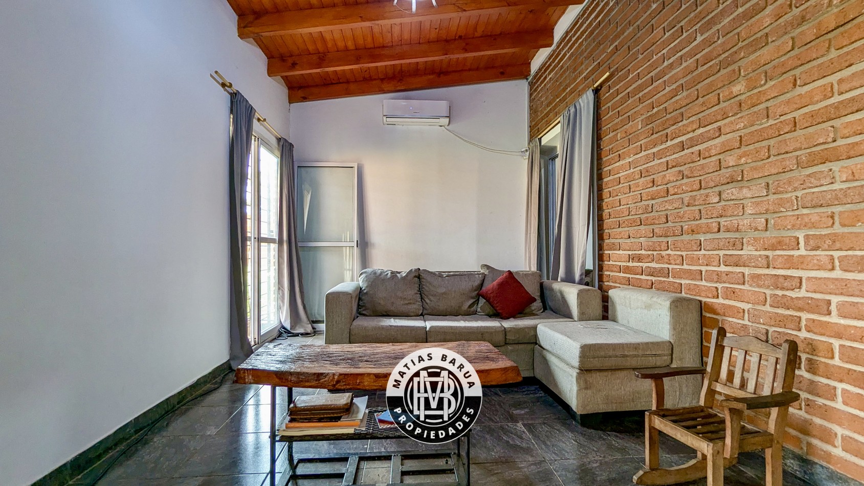 Casa con terreno grande en venta