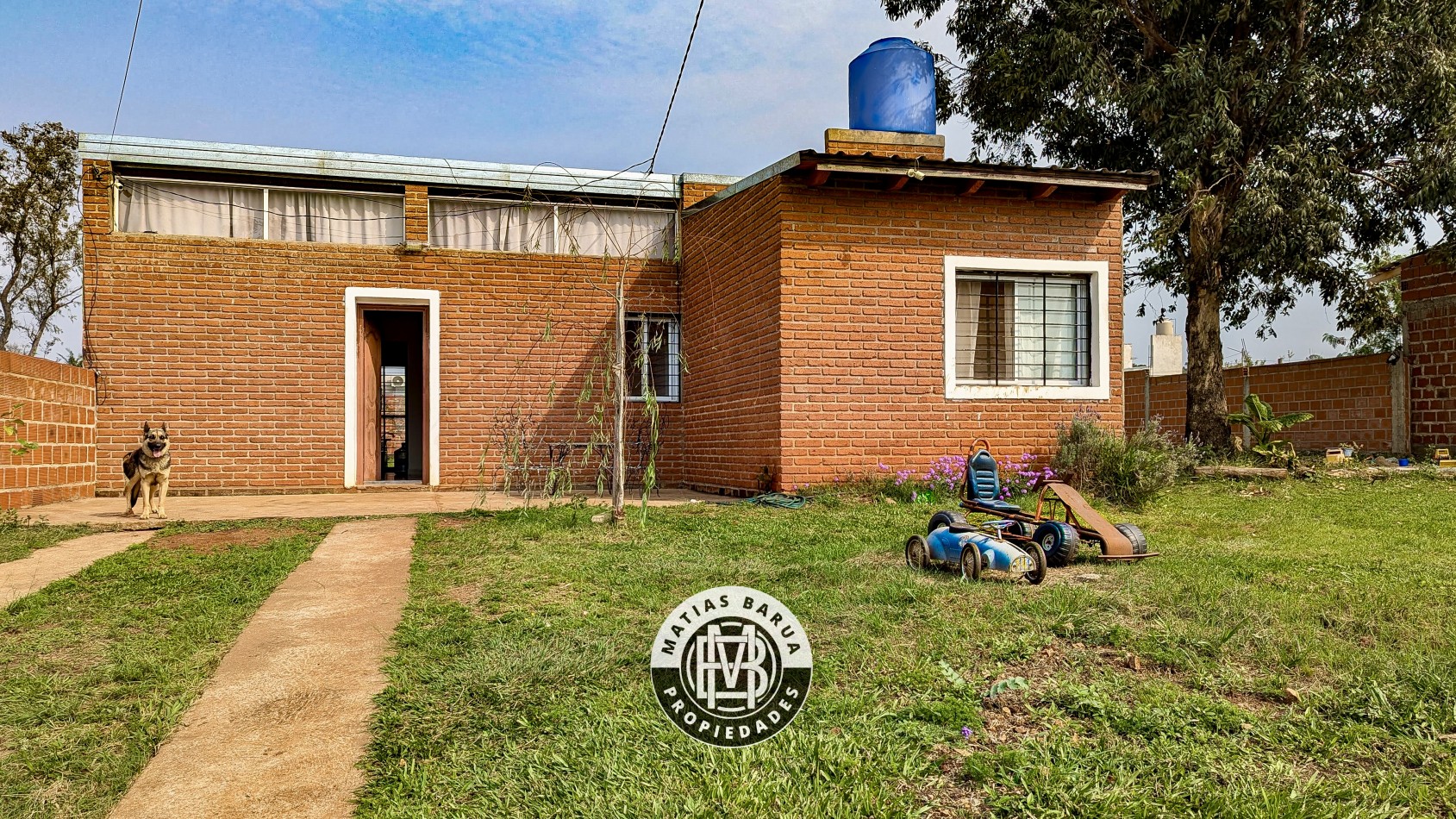 Casa con terreno grande en venta